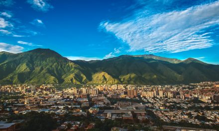 Canada’s unions urge federal government to help restore peace in Venezuela