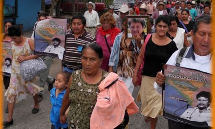 Rally in solidarity with justice for Mariano as federal